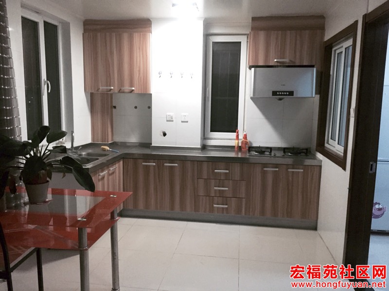 182813gt2eho5r8mg8tn8e.jpg