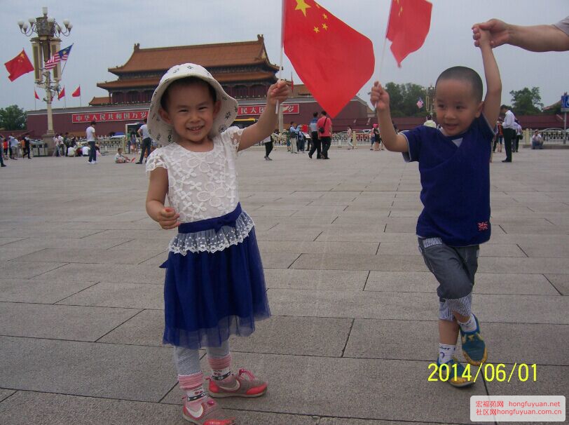 双胞胎爱国