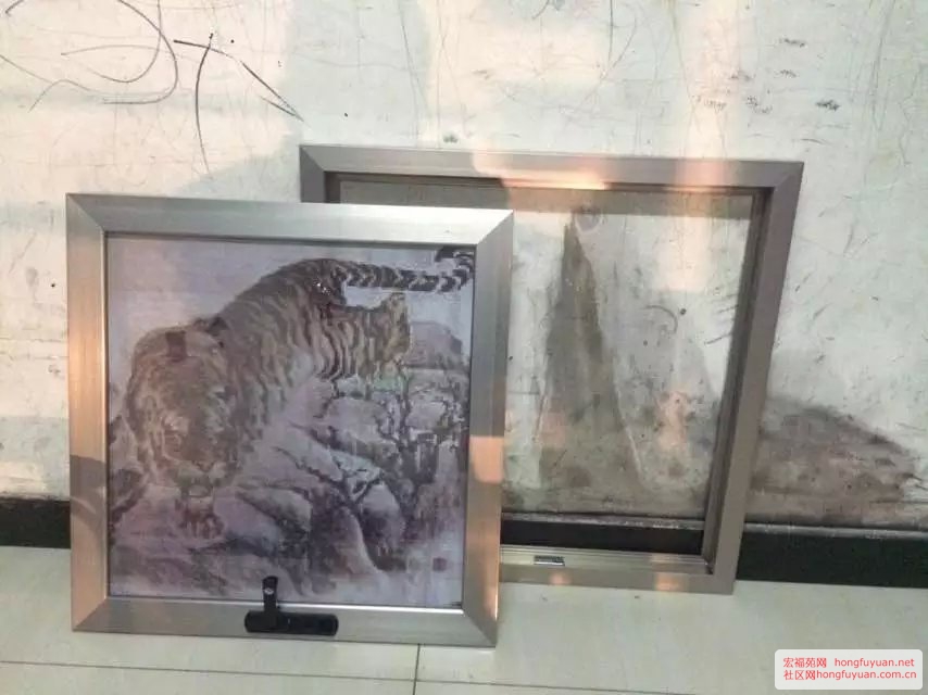金刚网框中框纱窗1.jpg