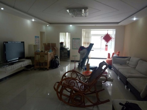 mmexport1512123216740.jpg
