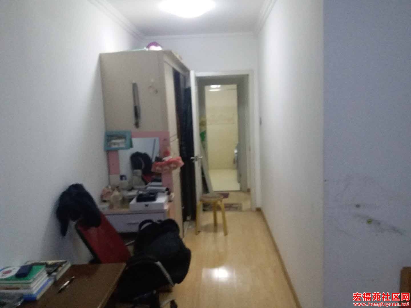 主卧走廊